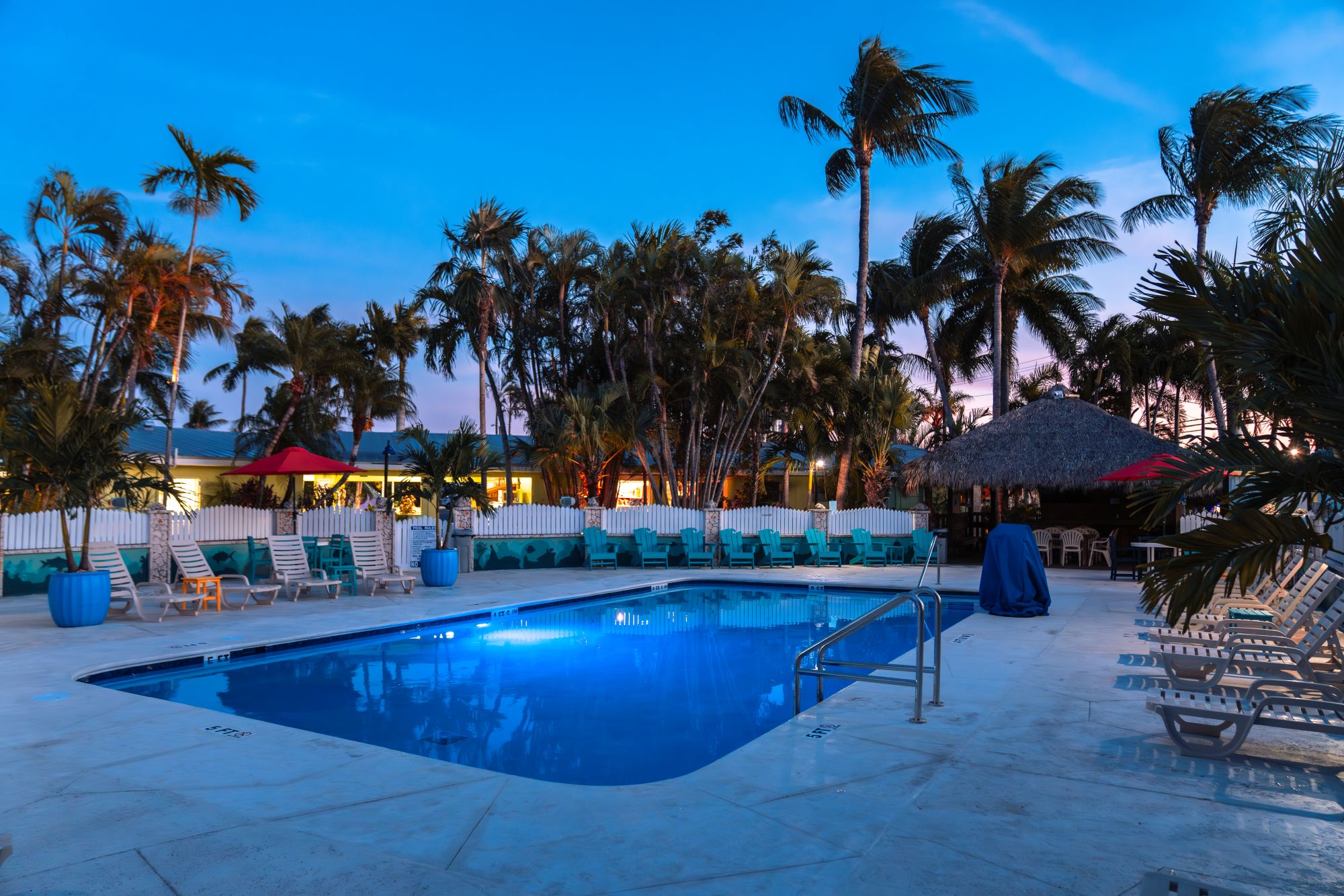Boyds_Heated_Outdoor_Pool